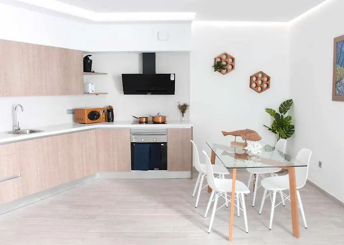 Daire Ocean Garden 008 Con Jardin Privado